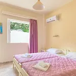 Akrotopi & Hotel apartamentowy