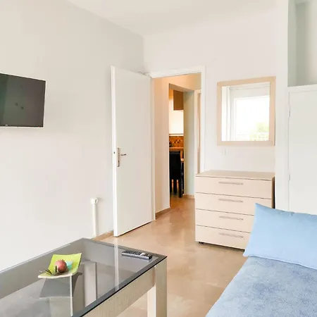 Akrotopi & 3* Tolón