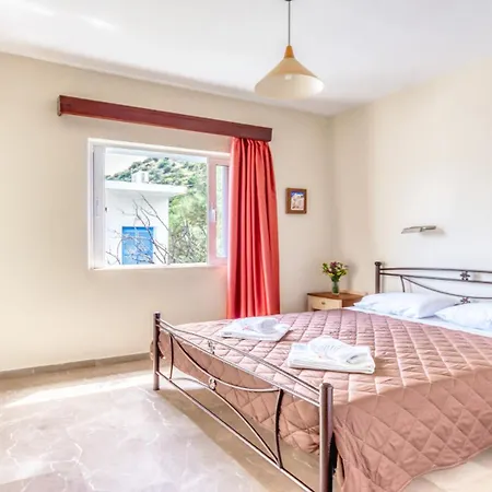 Lejlighedshotel Akrotopi & Tolón