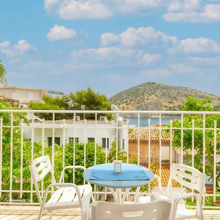 Akrotopi & 3* Tolón