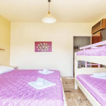 Akrotopi & Lejlighedshotel