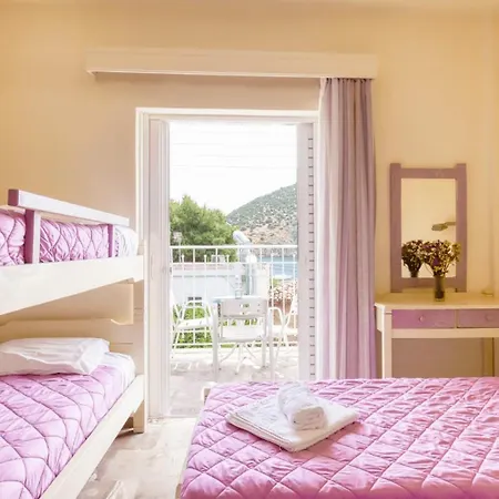 Akrotopi & Lejlighedshotel 3*